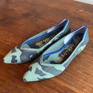 Rothy’s Olive Camo Point Flat